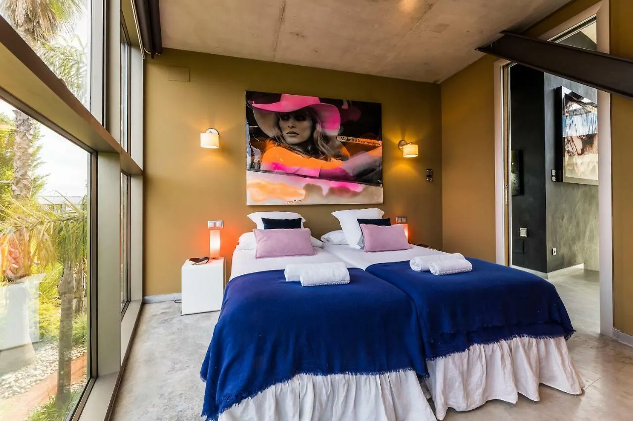 Villa Borobil: Heated Pool, Barbecue & Gardens San Sebastian Spain